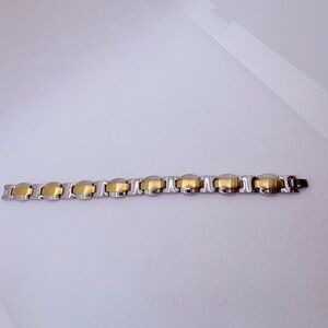 Vintage Retro Stainless Steel Silvertone & Goldtone Link Bracelet 8.5”  Classic